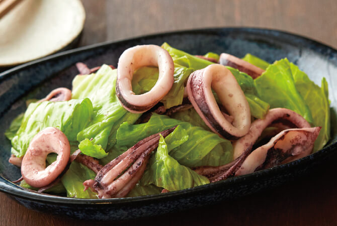 するめいかとキャベツのバターポン酢炒め