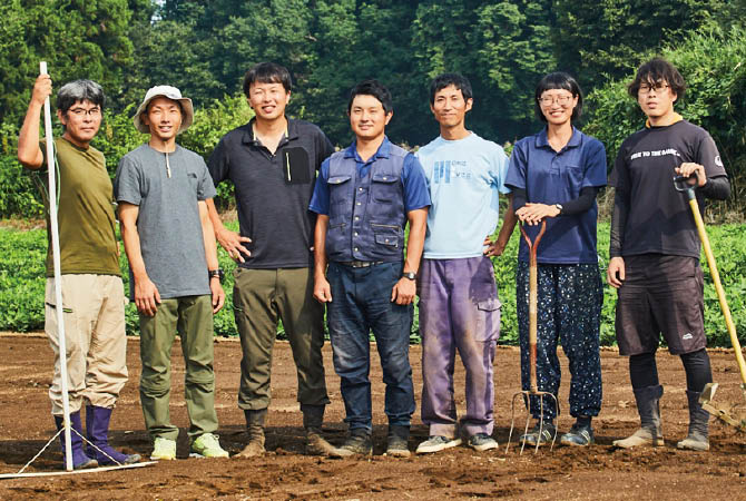 ミニとうがんの生産者、さんぶ野菜ネットワーク 若手生産者の皆さん(千葉県山武市)